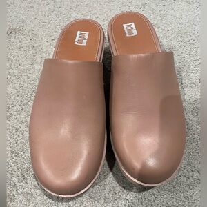 FitFlop Women's Blush Clogs, Cushx and Heel Technology, Size 9 (EU 41)